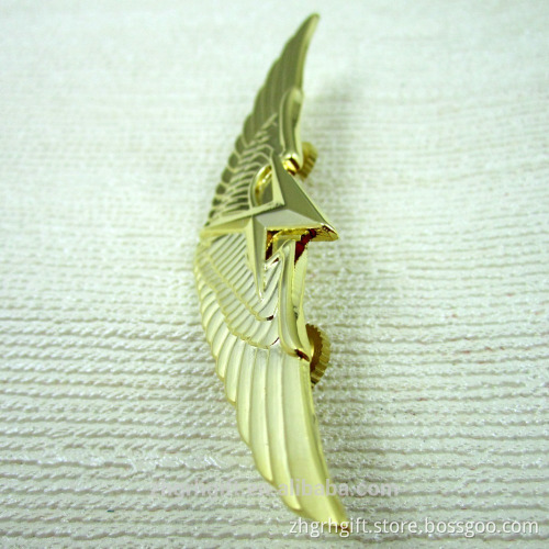 Customized high quality srew 24k gold wing badge wing lapel pin